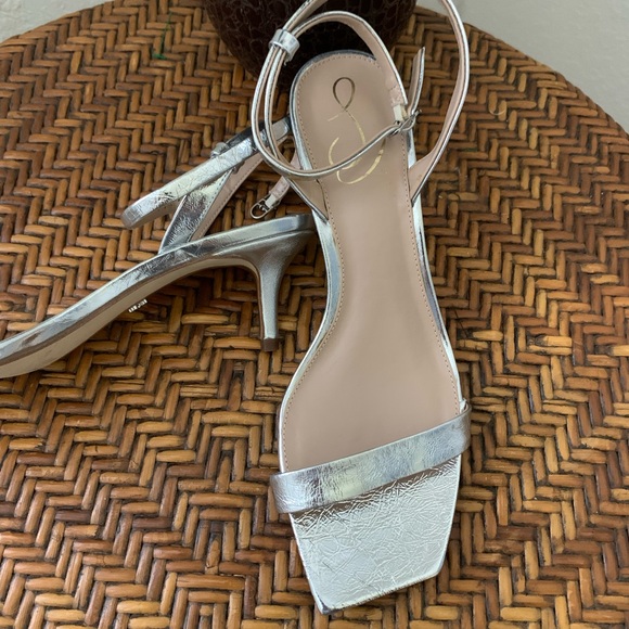 Sam Edelman Silver Rayelle Goatskin Leather Heels - Picture 12 of 16